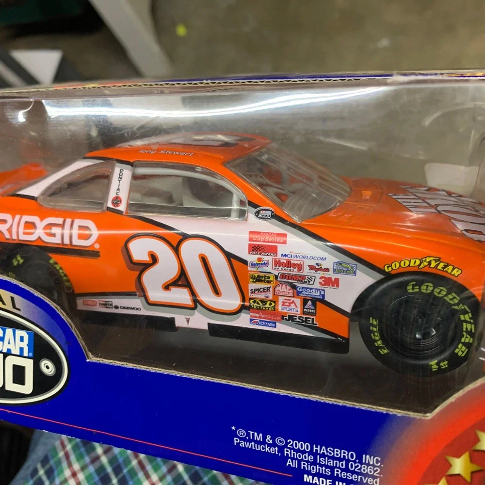 Hasbro Winners Circle #20 Ridgid NASCAR  Tony Stewart 1/24 Home Depot
